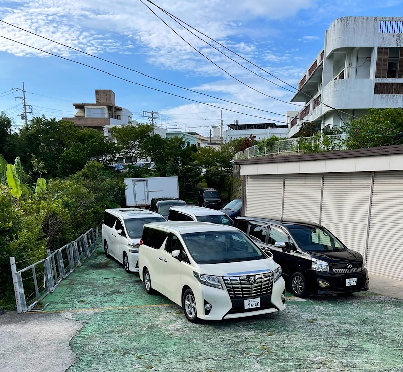 東京レンタカー 沖縄店 / タイヤプロショップリンクス
