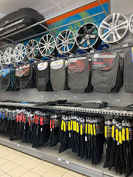 Photo n°20 de E.Leclerc Auto à Amilly (Magasin de pneus)