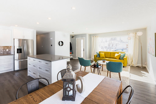 Sundi Clark- High River, Okotoks, Foothills, & Area Realtor ΓEA⅃ - Thumbnail