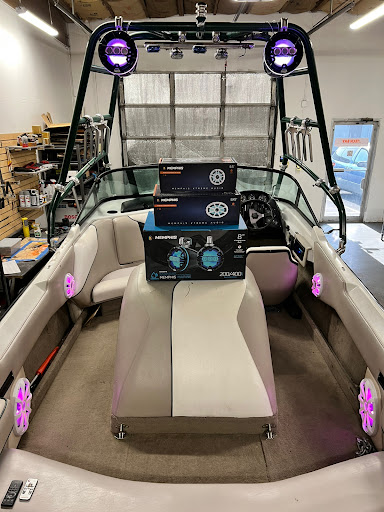 J's Tech Bay - Visual