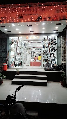 Sunny’s Shoe Outlet quetta