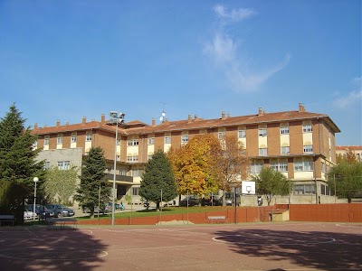 Photos of Colegio Mayor Tomas Luis de Victoria