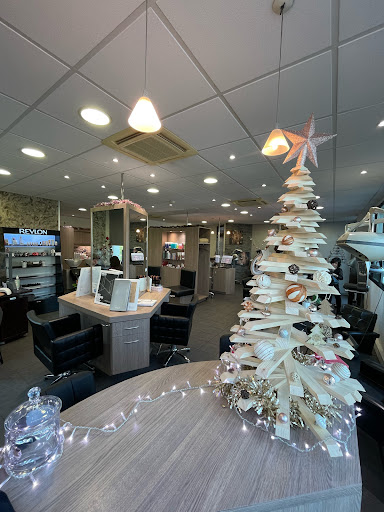 La Parenthèse Ambassadeur Revlon Coiffure institut de beauté