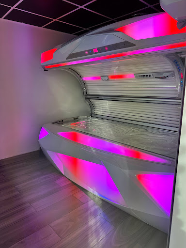 Sunny Island Sunbeds 4U - Thumbnail