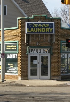 Creston Sit N Spin Laundromat laundromat interior in Grand Rapids, MI