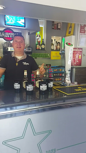 Avaliações doEskina Bar Snooker em Oeiras - Bar