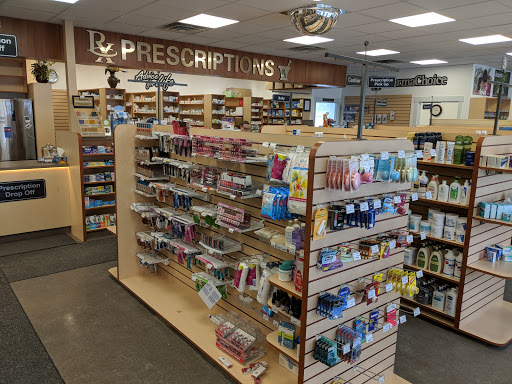 Avenida Pharmacy - Visual