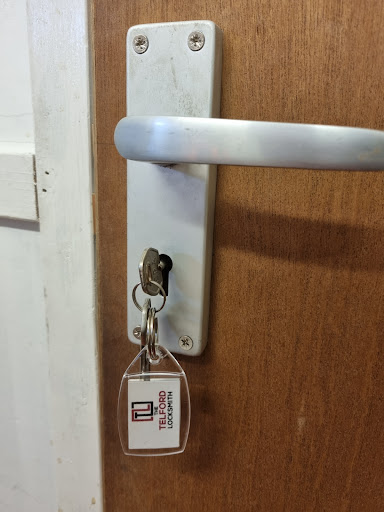 RT Locksmiths Gallery - United Kingdom