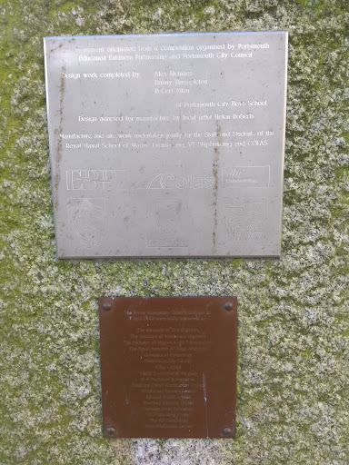 Isambard Kingdom Brunel Memorial - Thumbnail