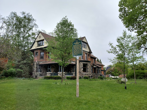 The Netherlands Museum Historical Marker