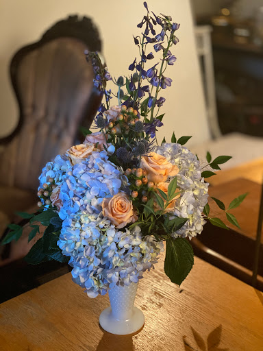 Ruth Ellen's Flowers Gallery - United States