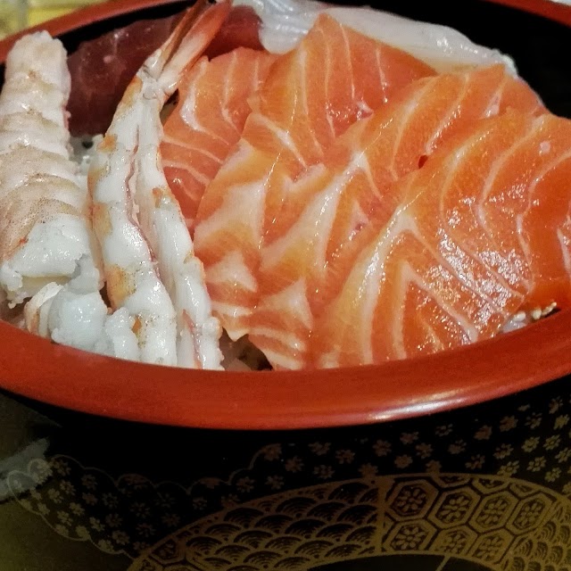 Fujiyama Sushi Bar