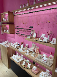 Photo n°27 de L'Atelier d'Amaya à Caen (Graveur sur bijoux)