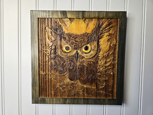 https://burntwoodworkshop.com/ - Visual