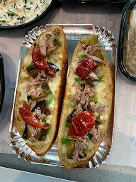 Photo n°25 de Boulangerie de la place à Rueil-Malmaison (Cafétéria)