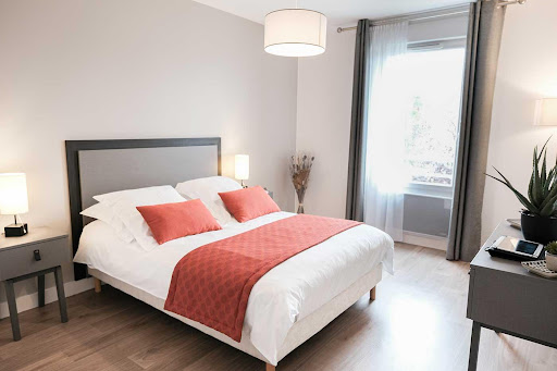 Photo de Résidence Services Seniors DOMITYS - Le Village à Foëcy (18500)