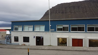 Photos of Stiklur - Steppin&acute; stones