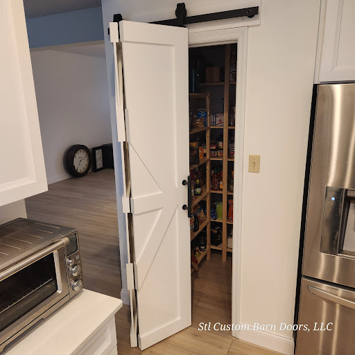 Stl Custom Barn doors, LLC - Thumbnail