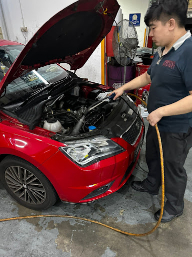 Absolut Budget Workshop Pte Ltd - Affordable | Reliable Car Workshop Singapore - Thumbnail