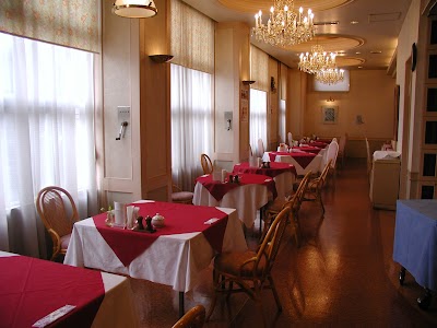 レストラン 四季