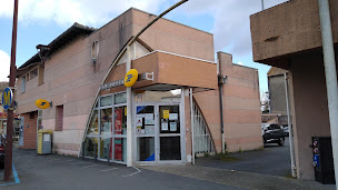 Photo n°1 de La Poste à Saint-Sulpice-la-Pointe (Poste)