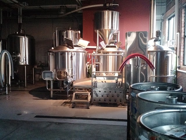 Notch Brewery & Tap Room