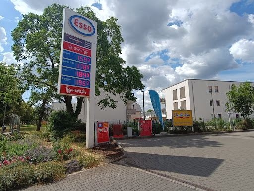 Esso Station Bad Nauheim - Thumbnail