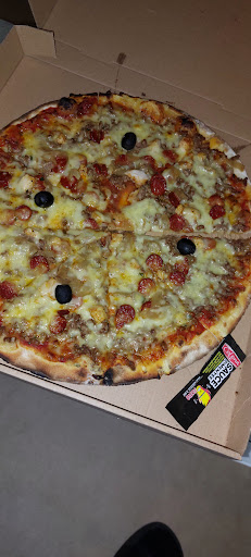 Photo 8 - AUTOUR DE LA PIZZA