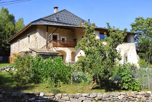 Photo de Chambre d'hôtes de charme / Soins d'esthétiques et de bien être /La Ferme de Beauté à Châteauroux-les-Alpes (05380)