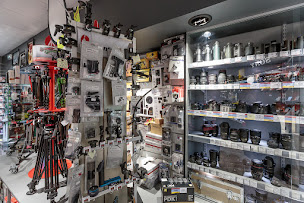 Photo n°26 de Camara à Cournon-d'Auvergne (Laboratoire photo)