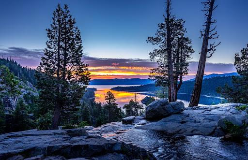 The Sierra Gallery & Boutique Gallery - United States