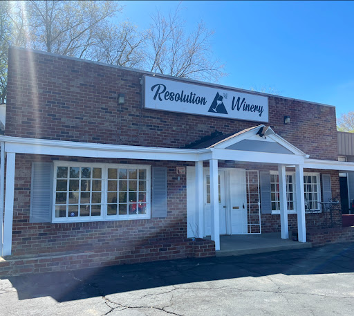 Resolution Winery - Visual