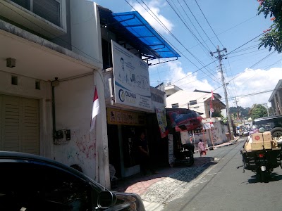 Photos of Dunia Alkes