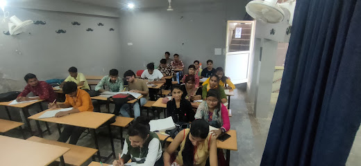 Amit Sir Ki Pathshala Bhind For Math Special Class for All Competitive Exams Bhind
