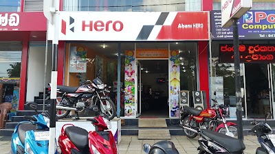 Photos of Hero Motorbike company showroom.(ප්&zwj;රධාන හීරෝ ප්&zwj;රදර්ශනාගාරය.)