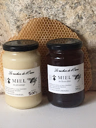 Photo n°12 de Hervé HOVASSE - Le rucher de l'orme à Limerzel (Miellerie)