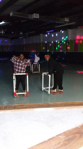 Twin Rivers Roller Rink LLC - Thumbnail