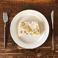 バウムクーヘン専門店 リーベンローザ