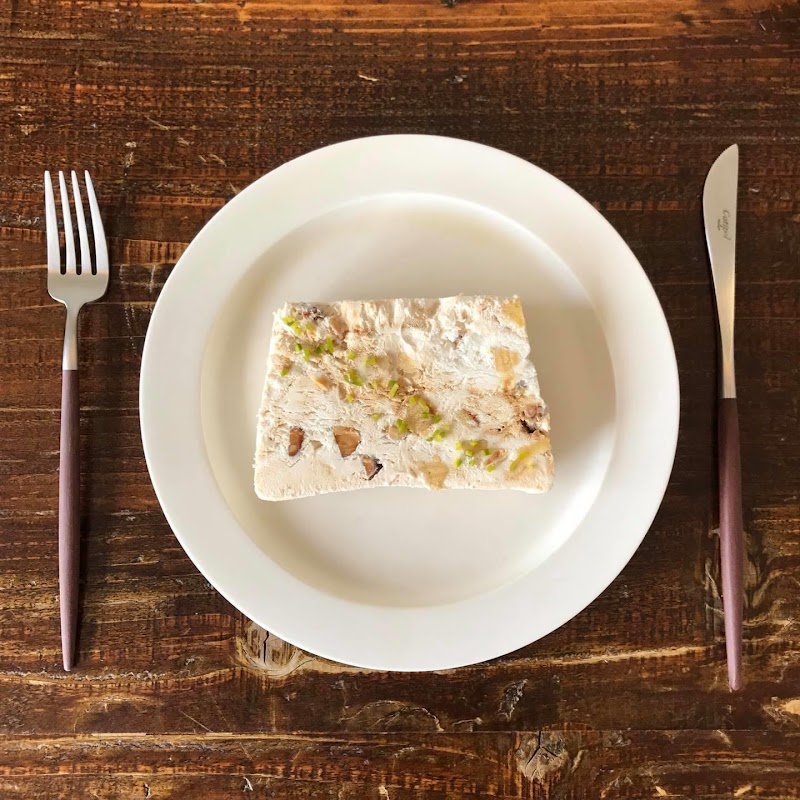 バウムクーヘン専門店 リーベンローザ