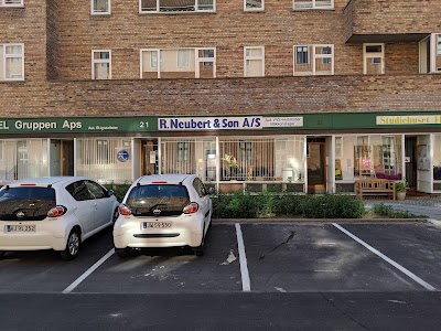 Photos of R. Neubert & Son A / S