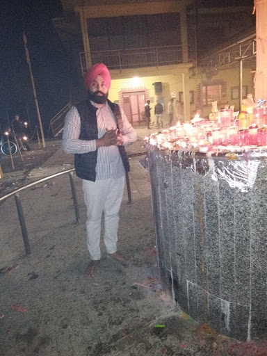 Gurdwara Shri Guru Kalgidhar Sahib - Thumbnail
