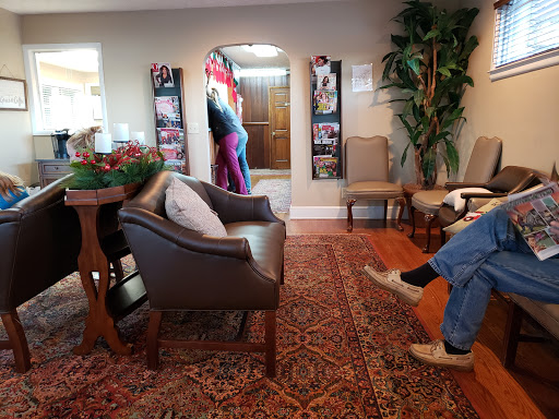 Dowd Family Dentistry Dr Claude Dowd & Dr Tracy Dowd Johnson - Thumbnail