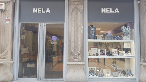 Nela - Visual