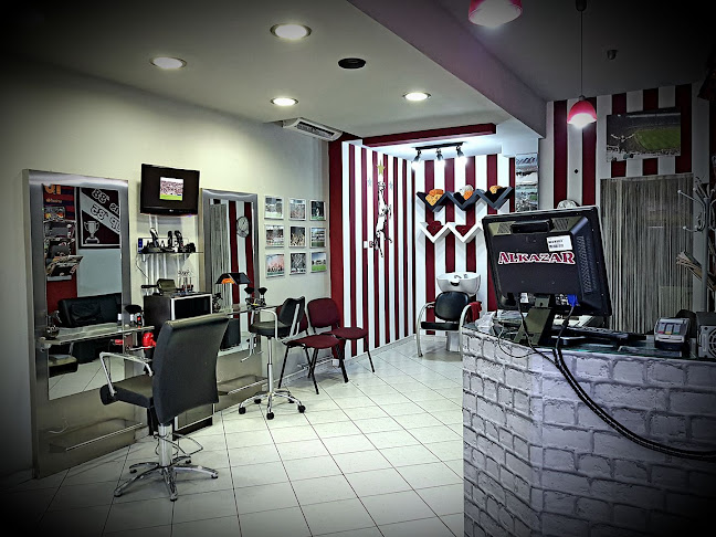 Opinii despre Βυσσινι κουρειο în Λάρισα - Κουρείο