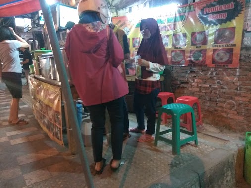 Kembang Tahu Spesial Aseng Pontianak, Author: Adit Ya