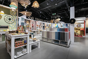 Photo n°3 de 4MURS à Chasseneuil-du-Poitou (Magasin de papiers peints)