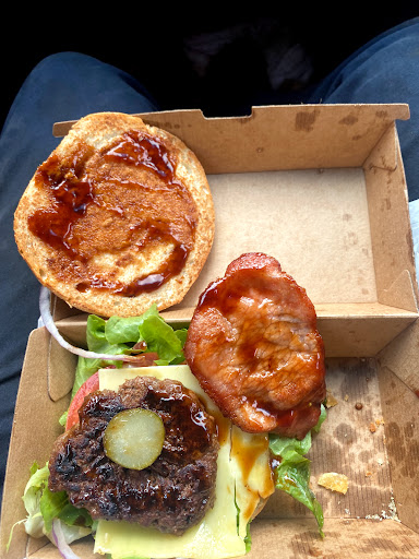 Malibu Burgers - Thumbnail