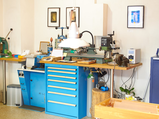 Schmuckatelier Egger - Goldschmiede-Meisterwerkstatt photo