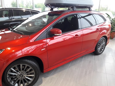 Photos of Ford Auto Nett Kft.