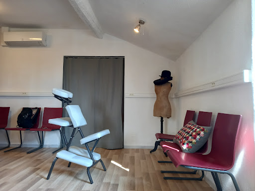 Inard Jessie, Soin Energétique Reiki, Massage sur Chaise Ergonomique et Gestion des Emotions - Thumbnail